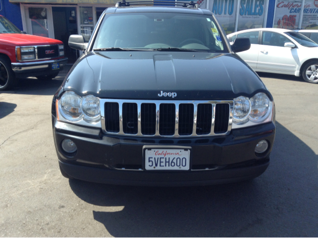 Jeep Grand Cherokee 2006 photo 2