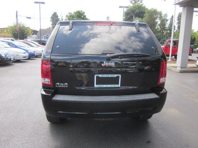 Jeep Grand Cherokee 2006 photo 3