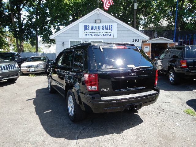 Jeep Grand Cherokee 2006 photo 2