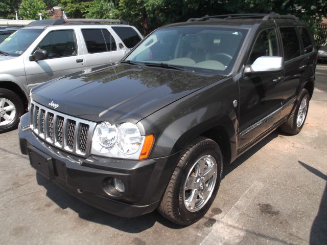 Jeep Grand Cherokee 2006 photo 1