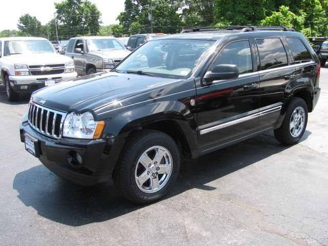 Jeep Grand Cherokee 2006 photo 4