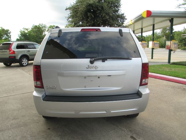 Jeep Grand Cherokee 2006 photo 3