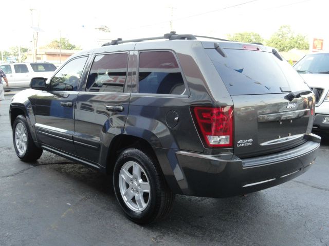 Jeep Grand Cherokee 2006 photo 4