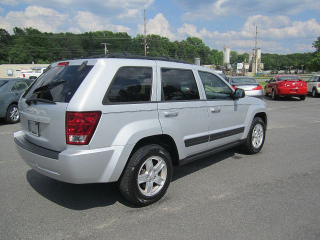 Jeep Grand Cherokee 2006 photo 3