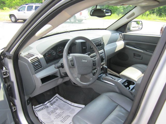 Jeep Grand Cherokee 2006 photo 6