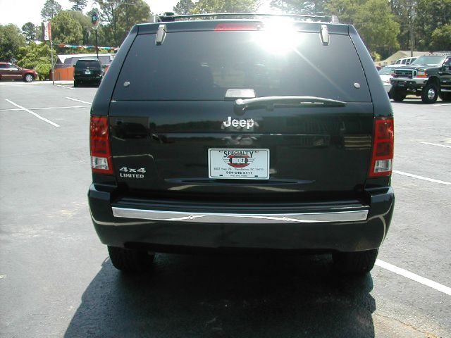 Jeep Grand Cherokee 2006 photo 1