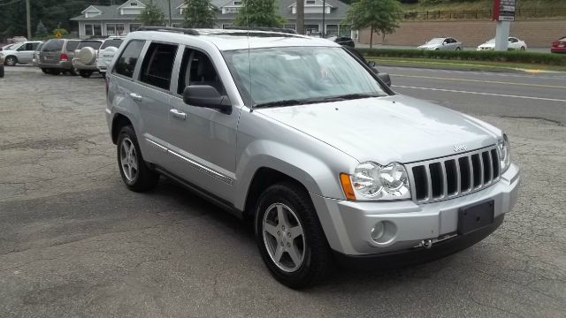 Jeep Grand Cherokee 2006 photo 1