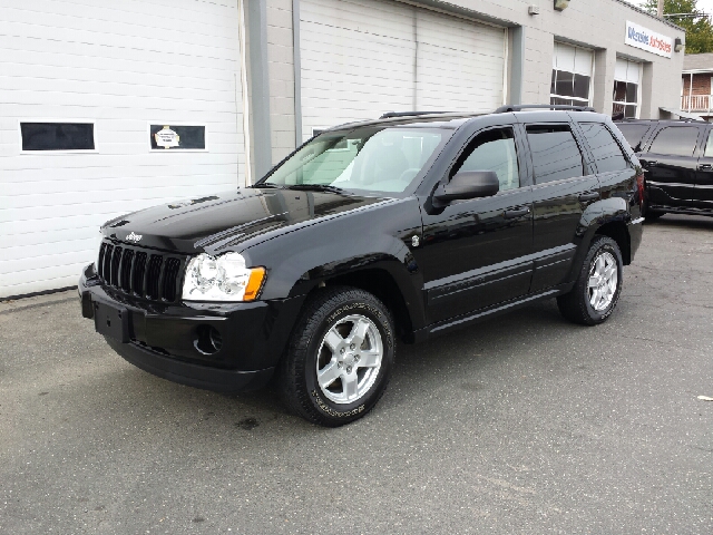 Jeep Grand Cherokee Base W/nav.sys SUV