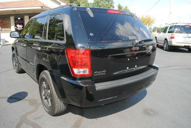 Jeep Grand Cherokee 2006 photo 2