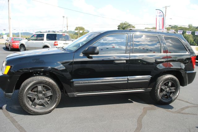 Jeep Grand Cherokee 2006 photo 3