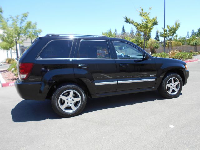 Jeep Grand Cherokee 2006 photo 4