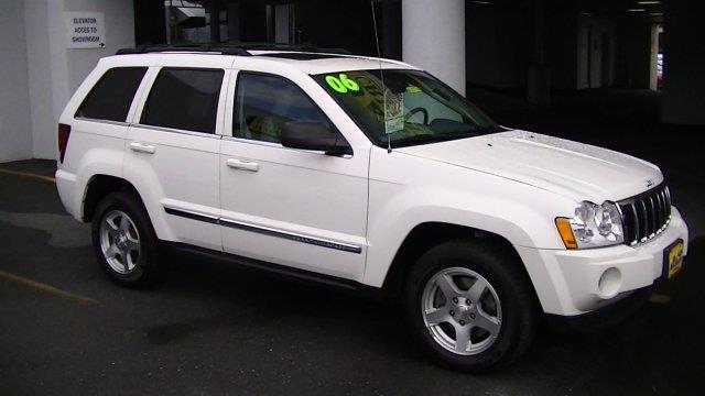 Jeep Grand Cherokee 2006 photo 3