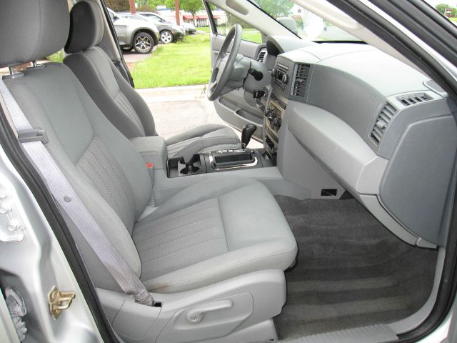 Jeep Grand Cherokee 2006 photo 1