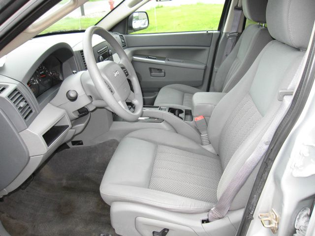 Jeep Grand Cherokee 2006 photo 8