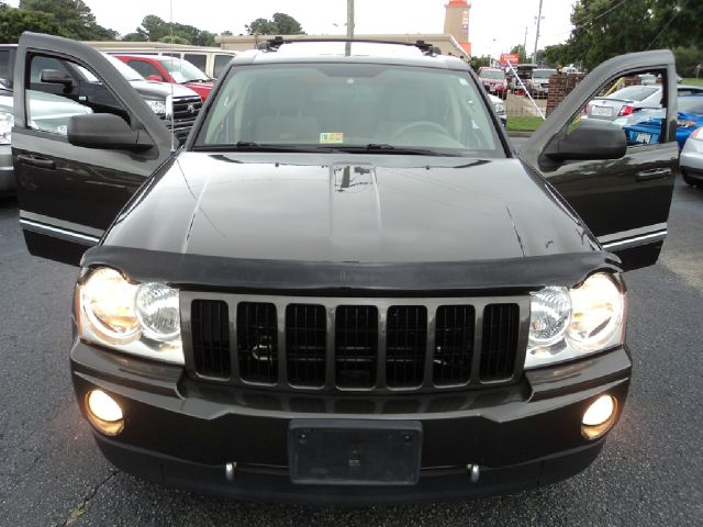 Jeep Grand Cherokee 2006 photo 3