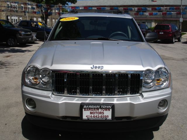 Jeep Grand Cherokee 2006 photo 41