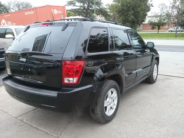 Jeep Grand Cherokee 2006 photo 4