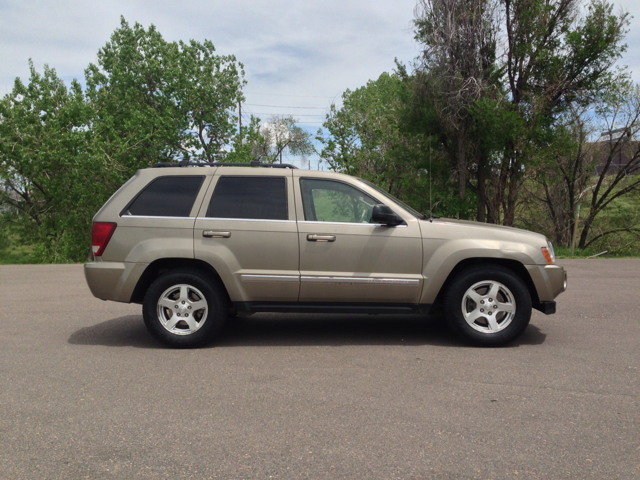 Jeep Grand Cherokee 2006 photo 11