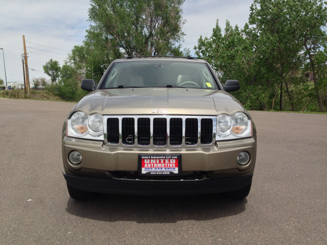 Jeep Grand Cherokee 2006 photo 13