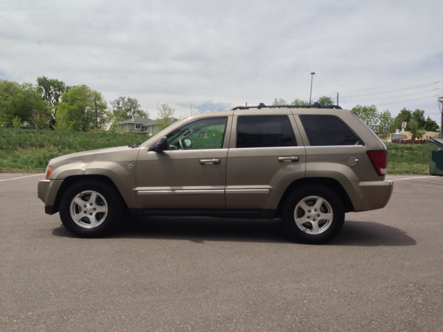 Jeep Grand Cherokee 2006 photo 9