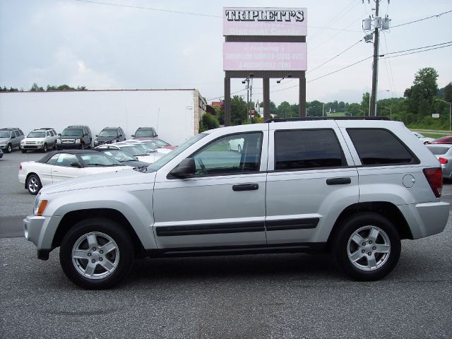 Jeep Grand Cherokee 2006 photo 4