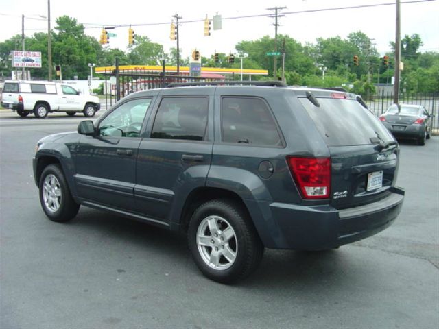 Jeep Grand Cherokee 2006 photo 1