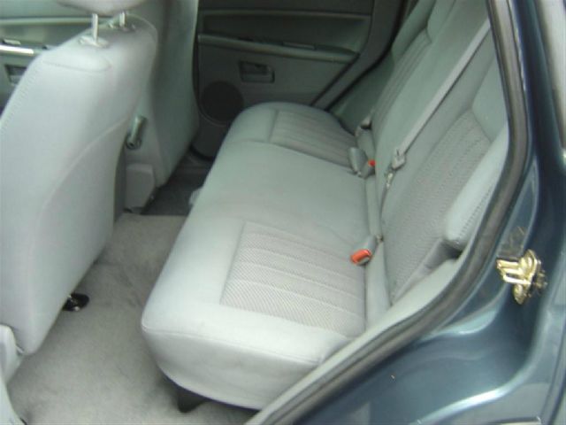 Jeep Grand Cherokee 2006 photo 14