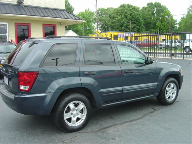 Jeep Grand Cherokee 2006 photo 16