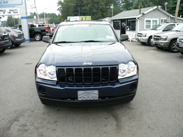 Jeep Grand Cherokee 2006 photo 4