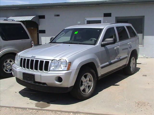 Jeep Grand Cherokee LS Sport Utility