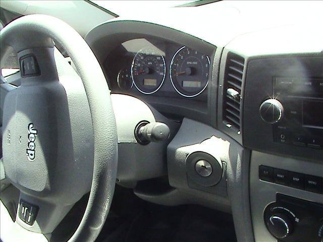 Jeep Grand Cherokee 2007 photo 4