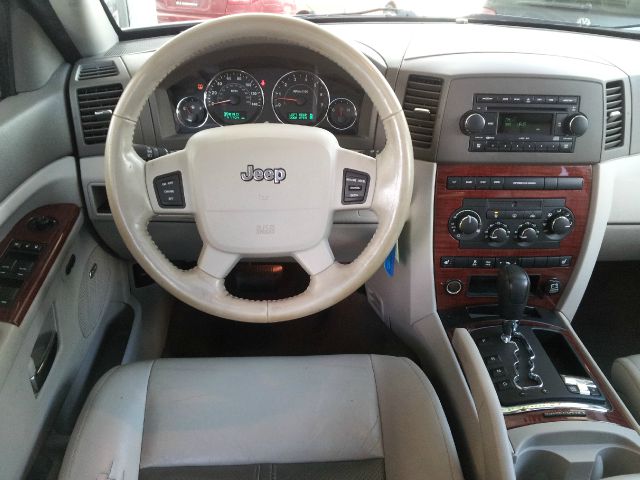 Jeep Grand Cherokee 2007 photo 2