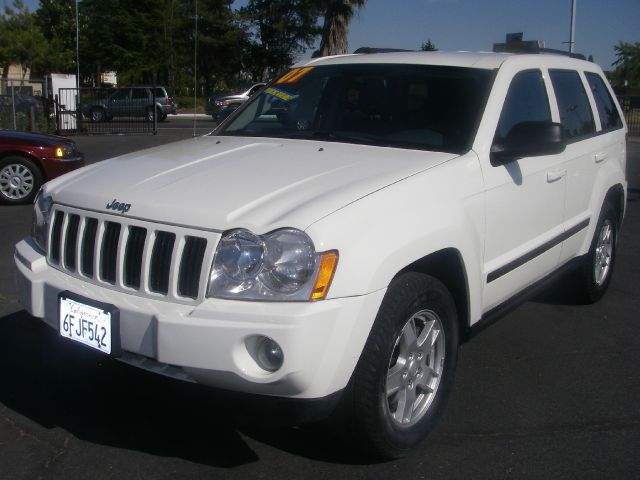 Jeep Grand Cherokee 2007 photo 9