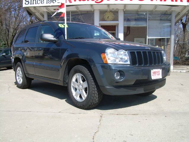 Jeep Grand Cherokee LS Sport Utility