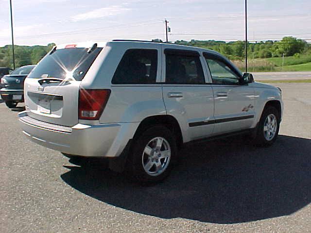 Jeep Grand Cherokee 2007 photo 18