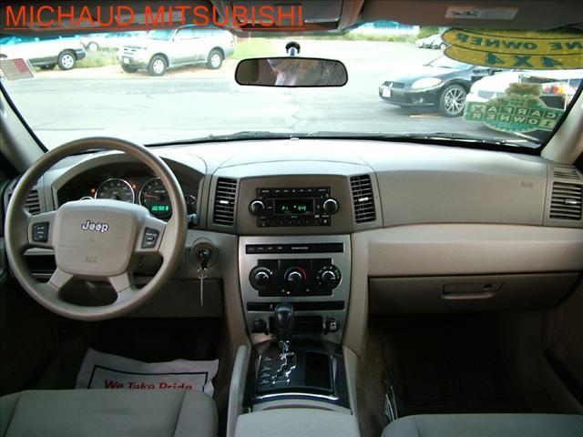 Jeep Grand Cherokee 2007 photo 4