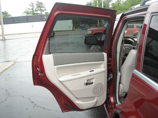 Jeep Grand Cherokee 2007 photo 28