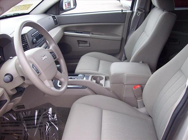 Jeep Grand Cherokee 2007 photo 4