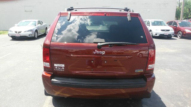 Jeep Grand Cherokee Base W/nav.sys SUV