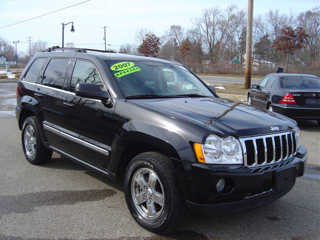 Jeep Grand Cherokee 5 LT Sport Utility