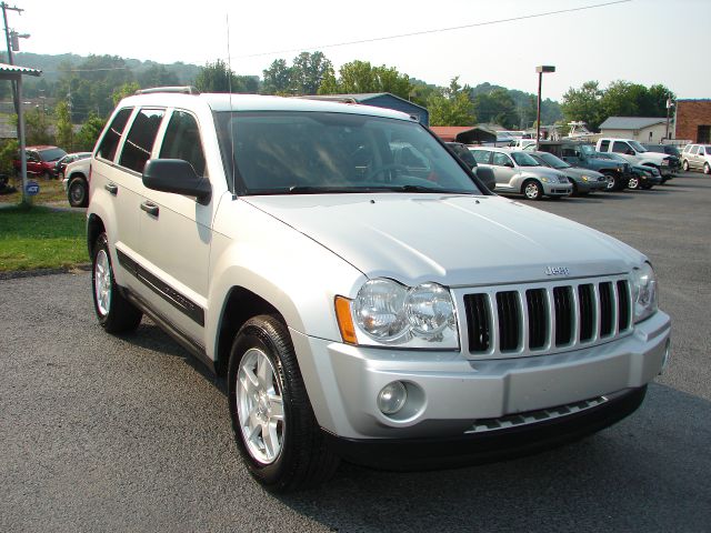 Jeep Grand Cherokee 2007 photo 9