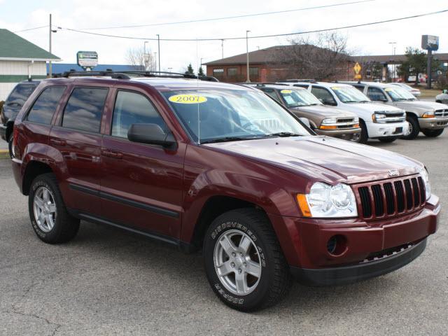 Jeep Grand Cherokee LS Sport Utility