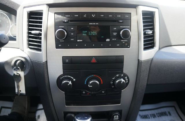 Jeep Grand Cherokee 2008 photo 11