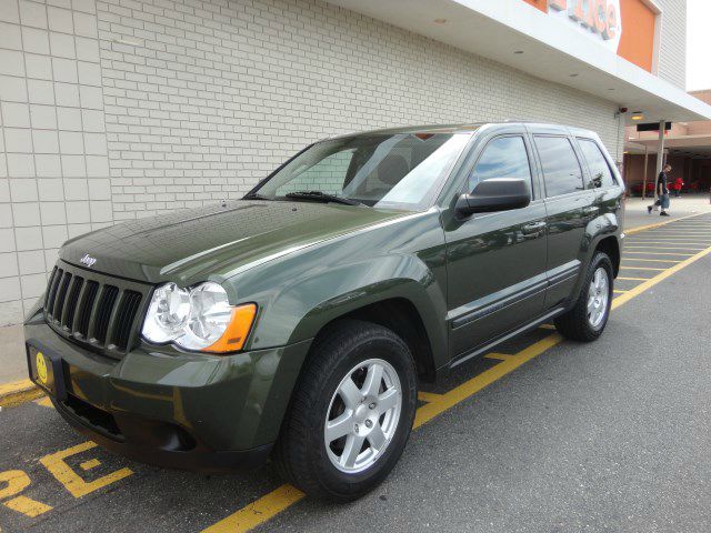 Jeep Grand Cherokee Sport 2-owners SUV