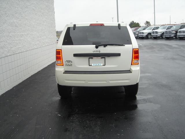 Jeep Grand Cherokee 2008 photo 4