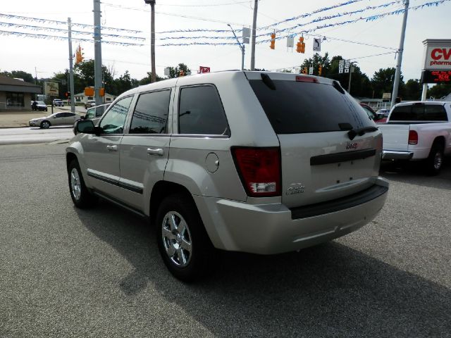 Jeep Grand Cherokee Base W/nav.sys SUV