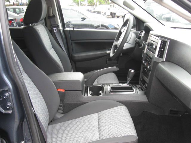 Jeep Grand Cherokee 2008 photo 2