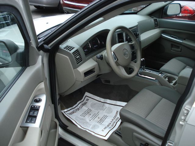 Jeep Grand Cherokee 2008 photo 2