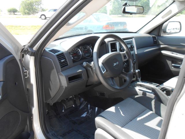 Jeep Grand Cherokee 2009 photo 3