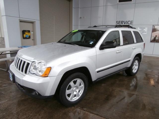 Jeep Grand Cherokee LS SUV